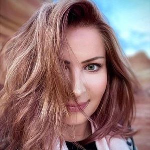 Meet your Posher, Светлана